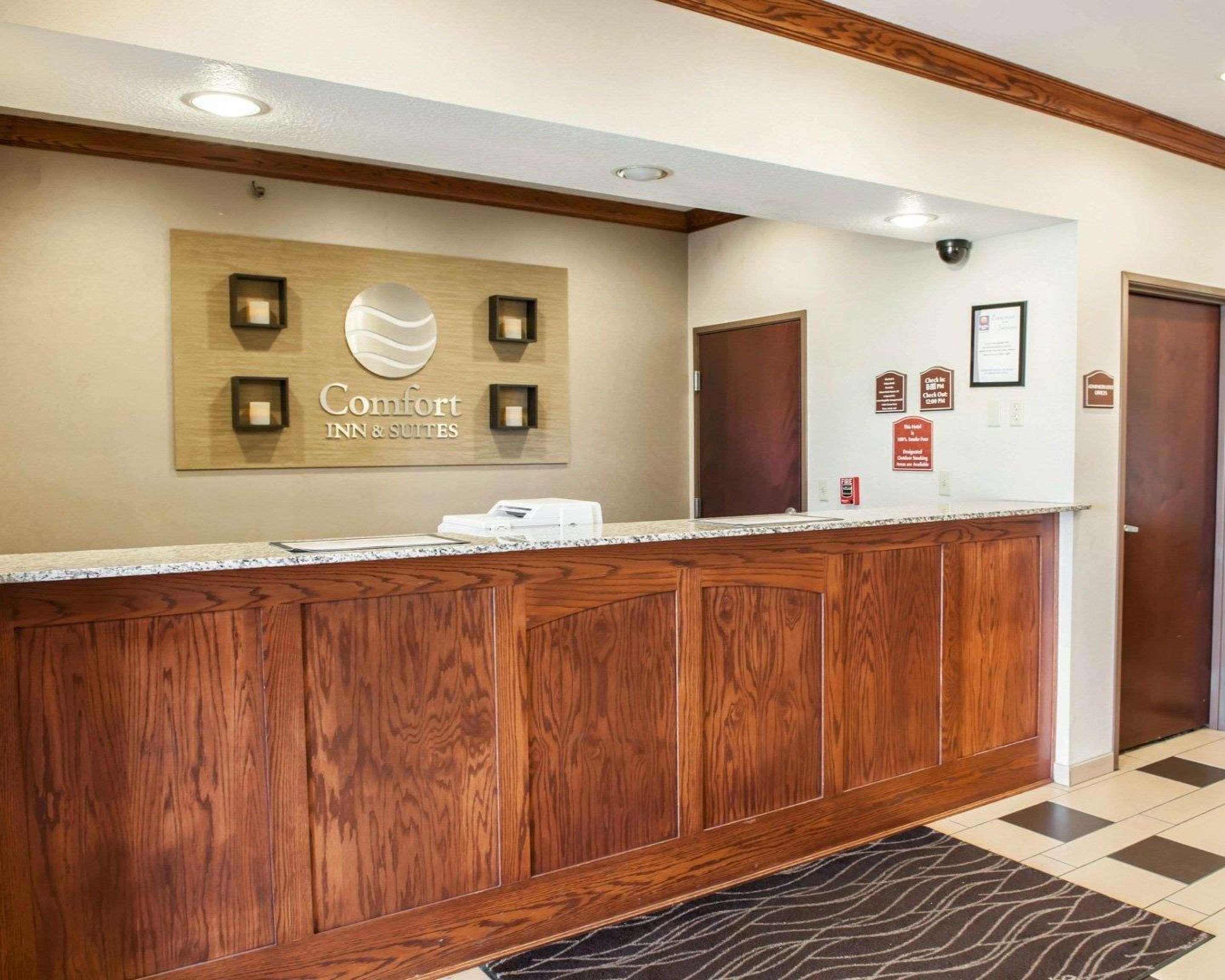 Comfort Inn & Suites Манси Экстерьер фото
