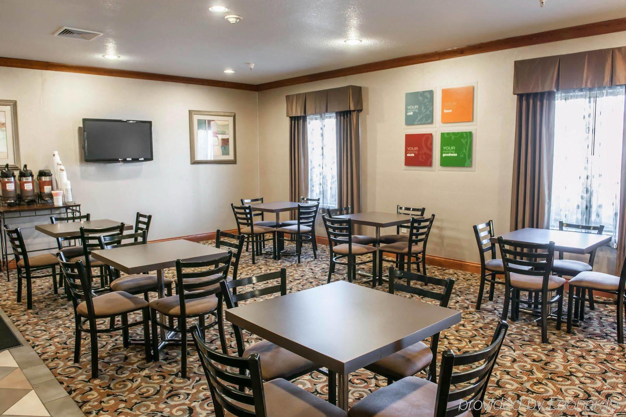 Comfort Inn & Suites Манси Экстерьер фото